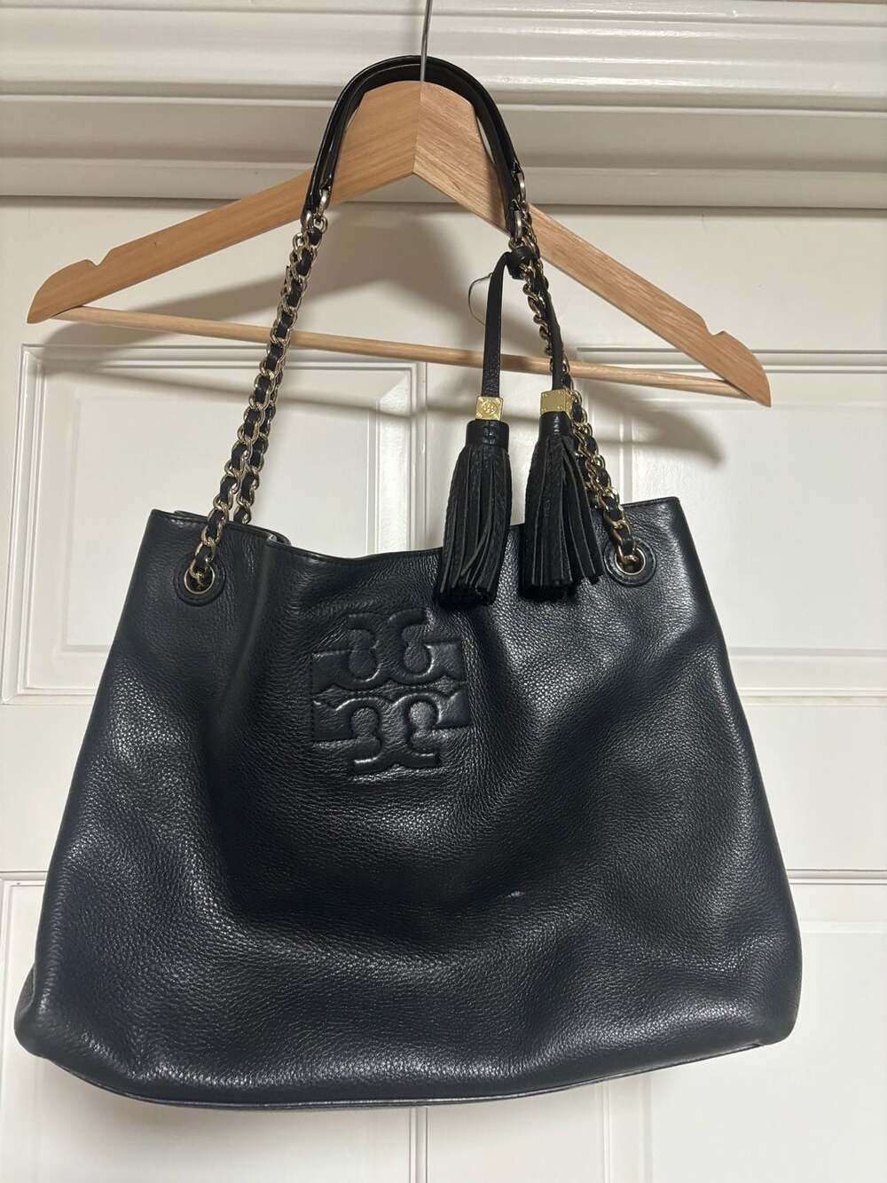 Tory Burch Thea Black Pebble Leather Chain Shoulder Tote with Tassels